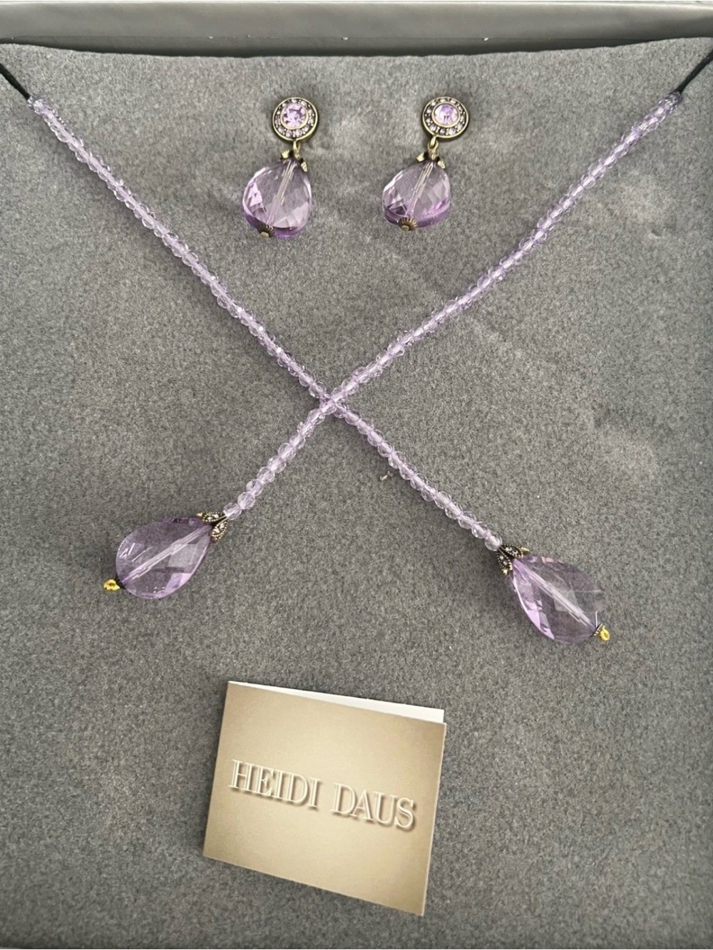 Heidi Daus Lux Be A Lady Lavender Lariat Necklace And Earrings New in Box
